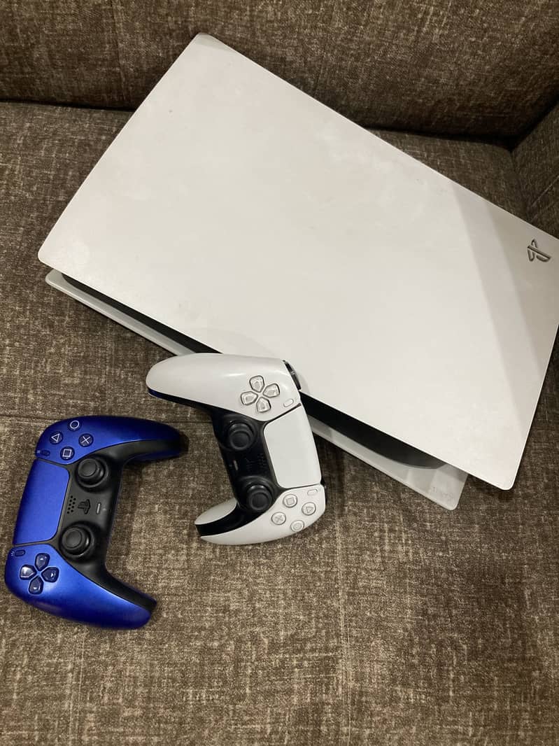 Ps5 fat disk | with 2 controllers 0