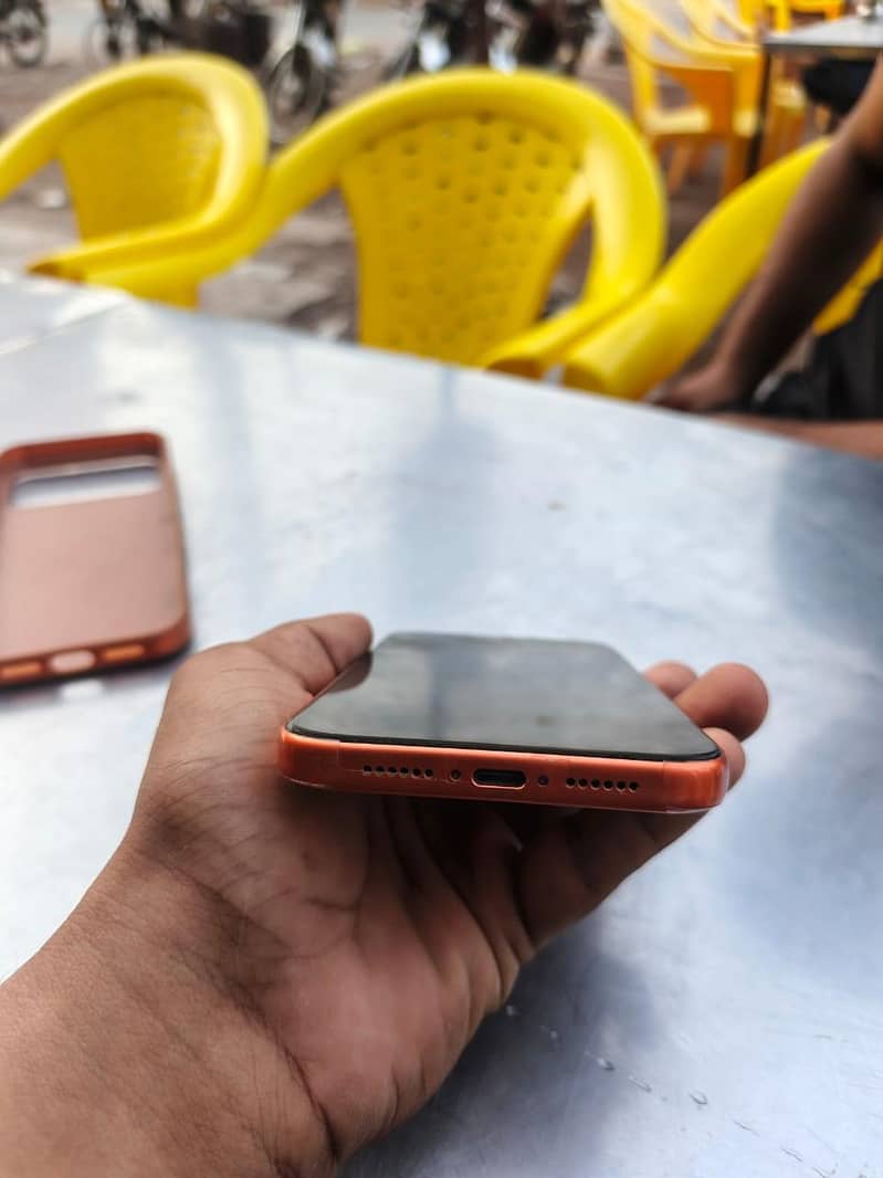 Apple iPhone 17 Pro Max 2