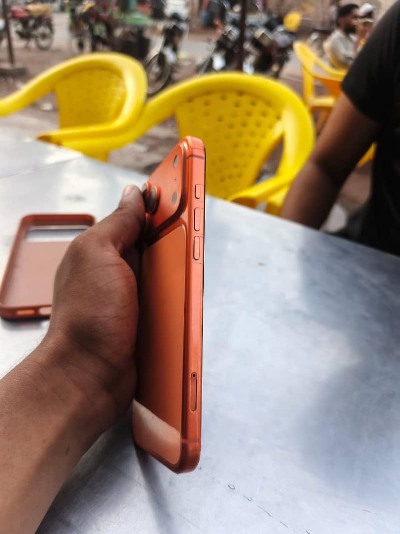 Apple iPhone 17 Pro Max 3