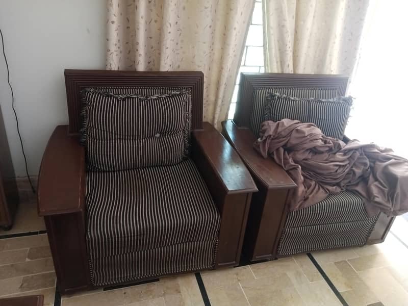 7 seater box type sofa 5