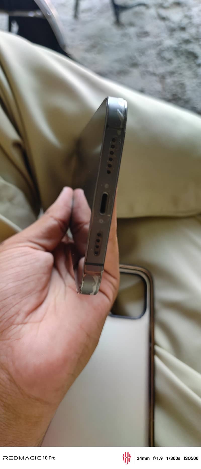 Apple iPhone 13 Pro Max 1