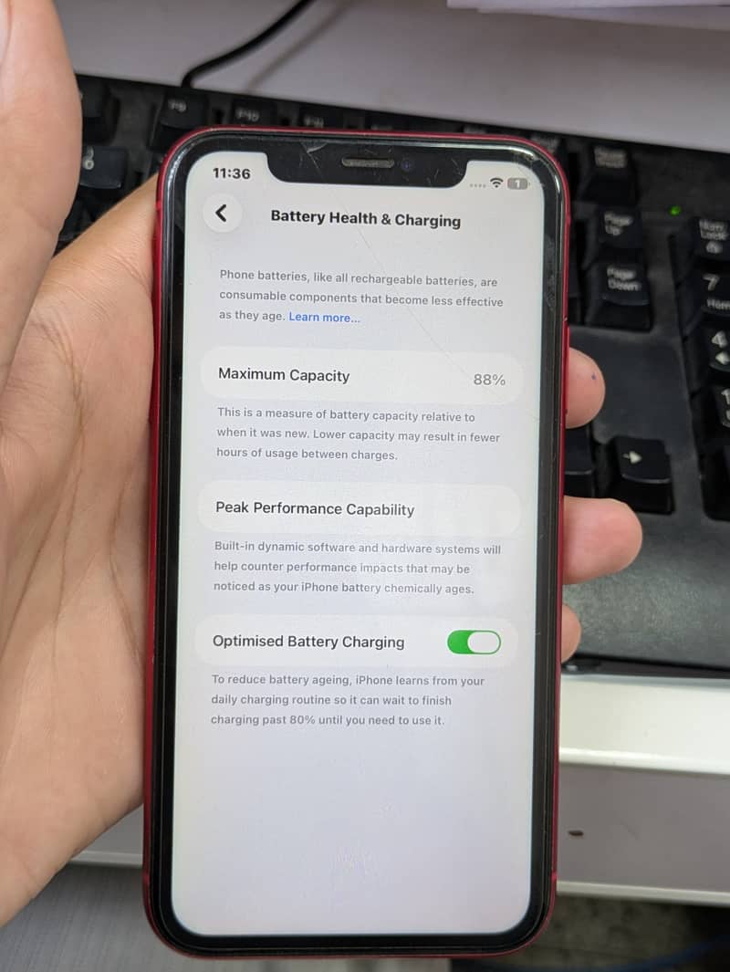 Apple iPhone 11 7
