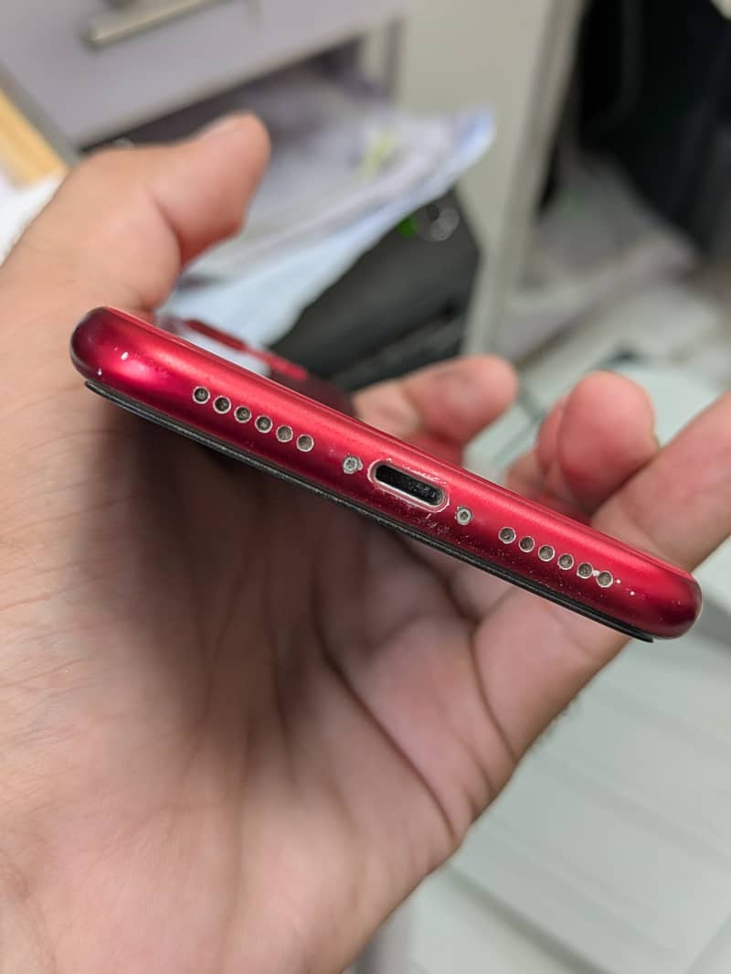 Apple iPhone 11 8