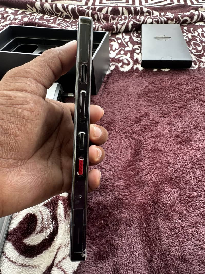 red magic 11s pro 4