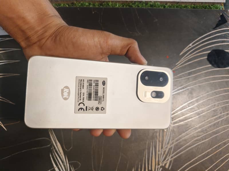Itel 100c 1