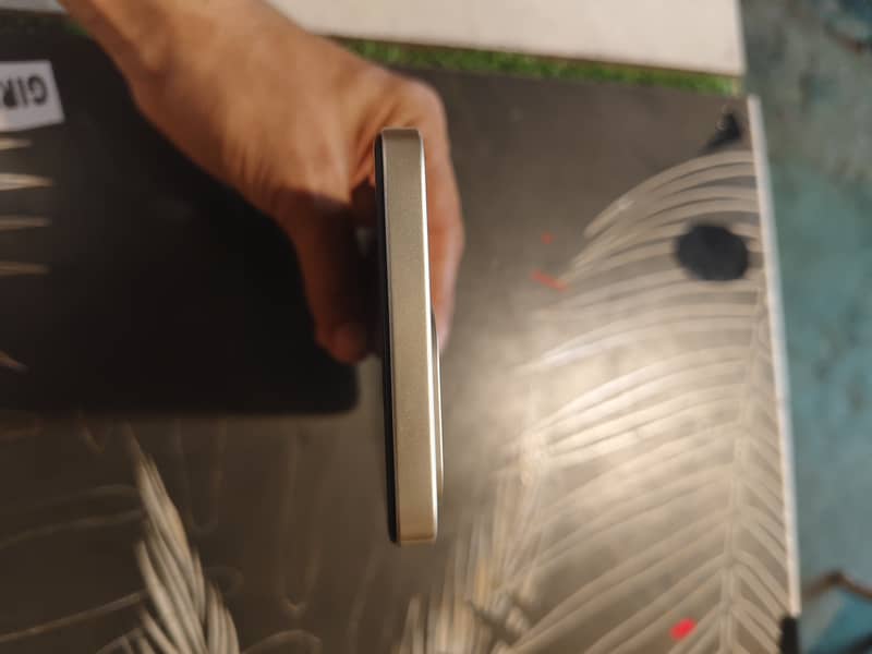 Itel 100c 3