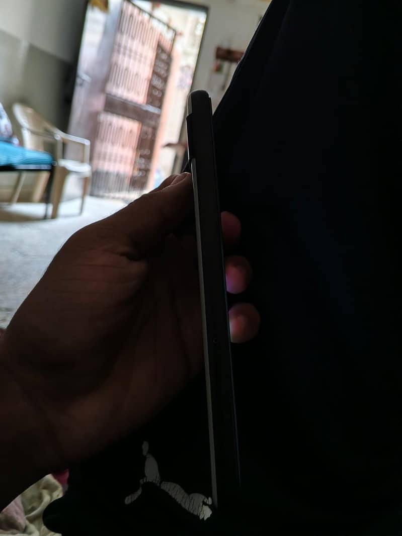 Google Pixel 6a 1