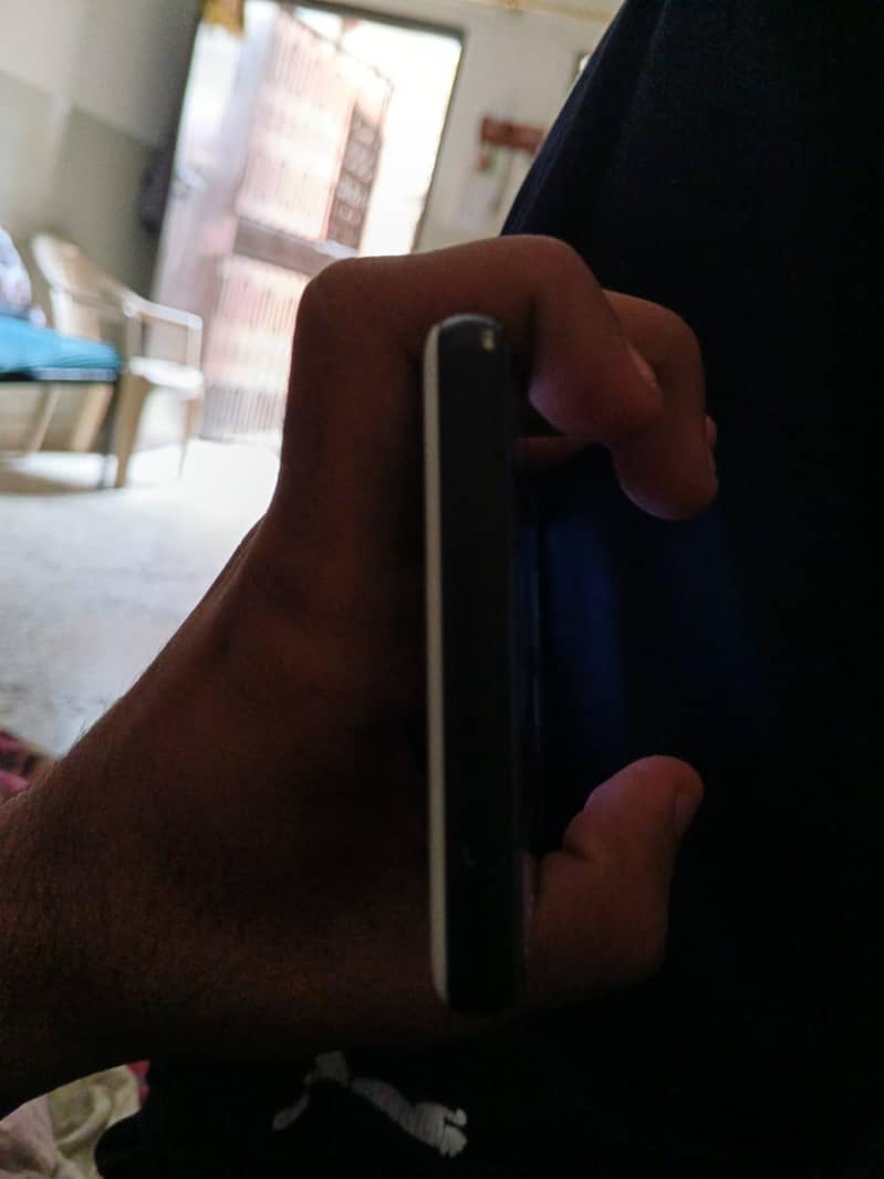 Google Pixel 6a 4