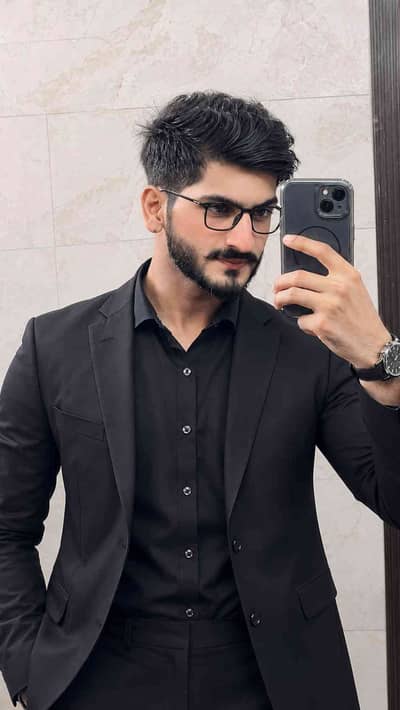 MALIK MUZAMIL 