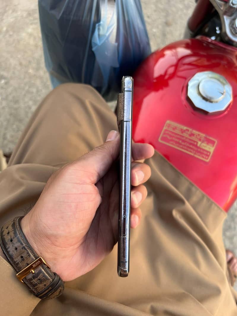 Google Pixel 8 Pro 1