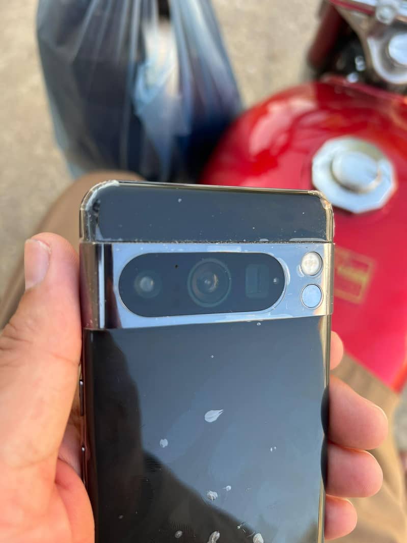 Google Pixel 8 Pro 6