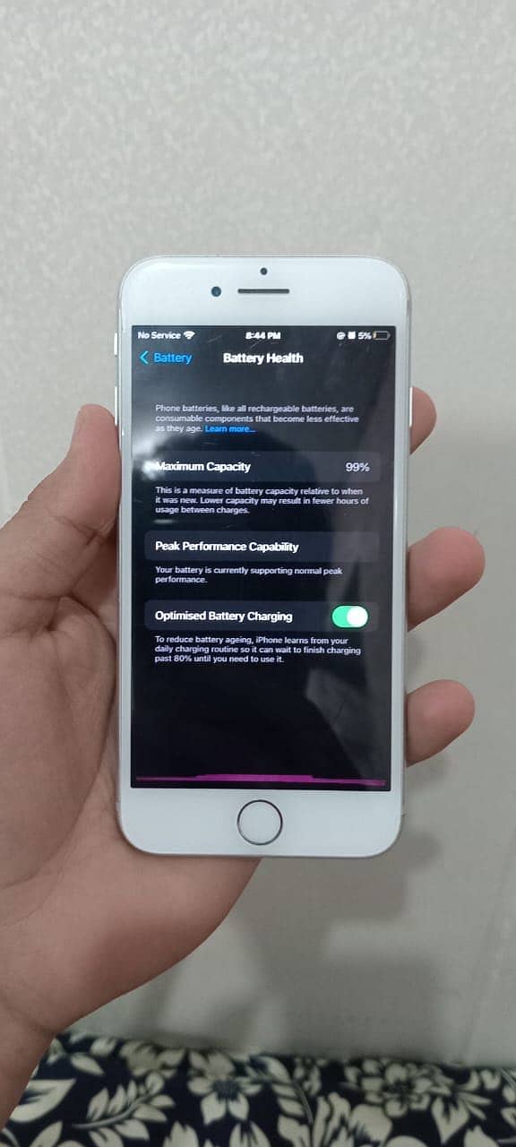 Apple iPhone 7 13