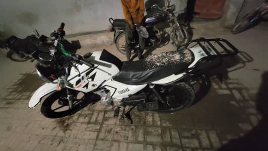 ybr 125 g