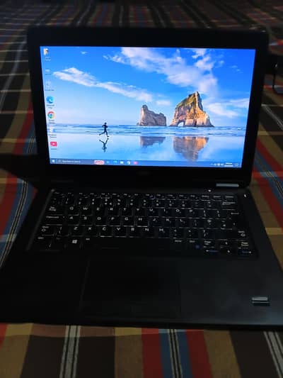 Dell Latitude E7250 Core i5 5th Generation 16GB RAM 256GB SSD all okay