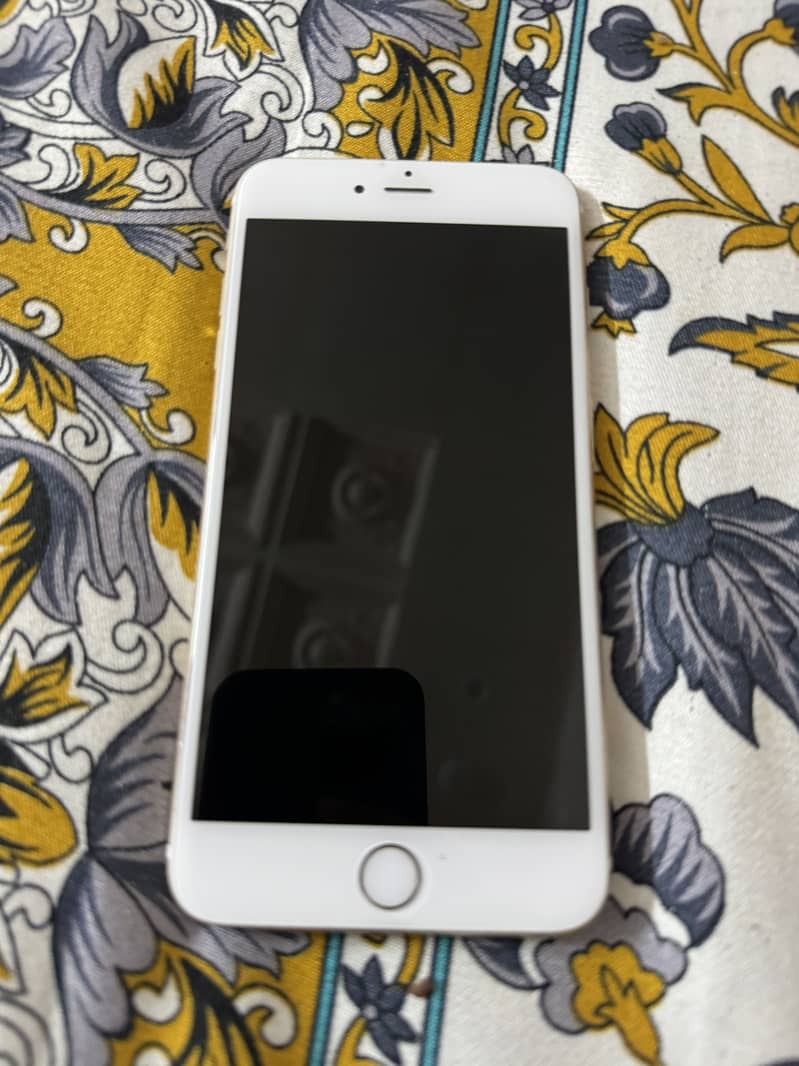 Apple iPhone 6S Plus 2