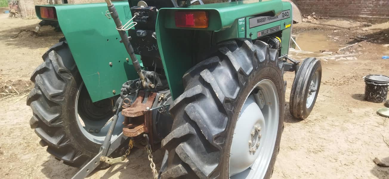 Messi 240 9
