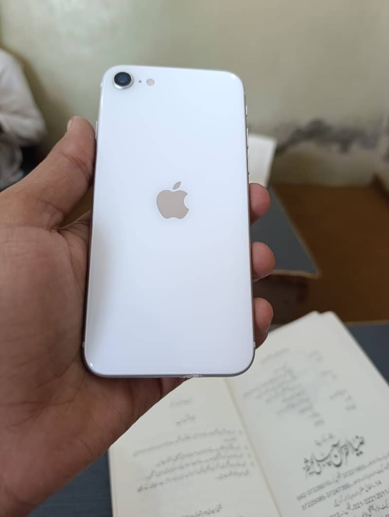 iPhone 3