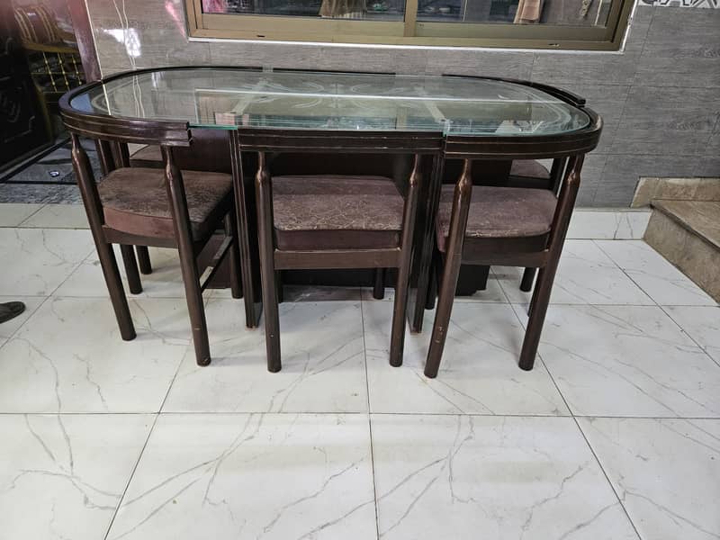 Modern Glass Dining table 1