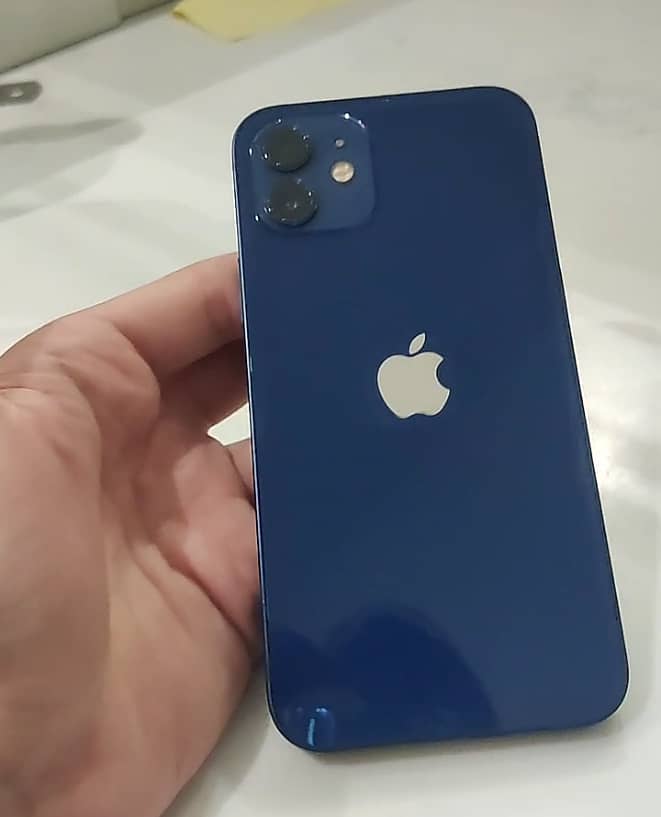 Apple iPhone 12 2