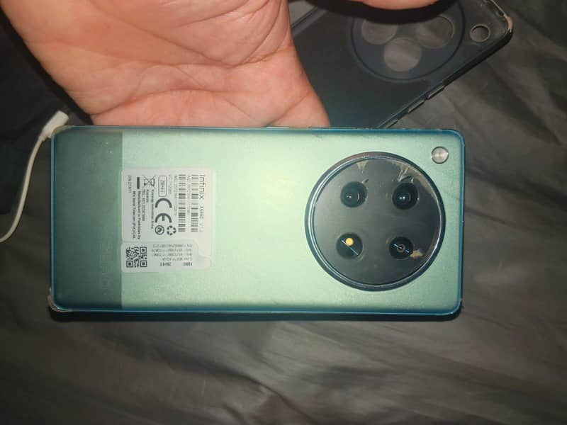 Infinix Zero 40 3