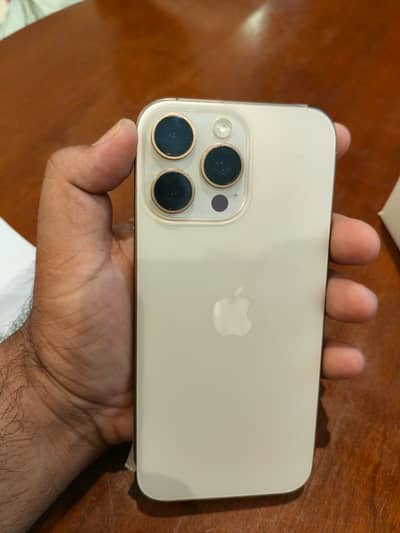 Apple iPhone 16 Pro Max JV