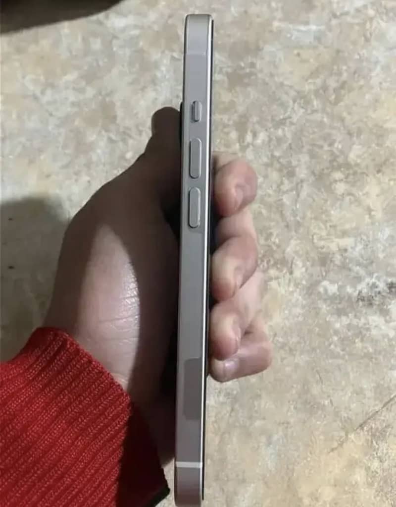 Apple iPhone 14 1