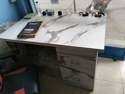 Table and Gaming chair for sale