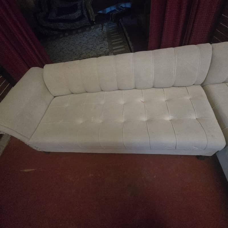 L-shaped sofa 4