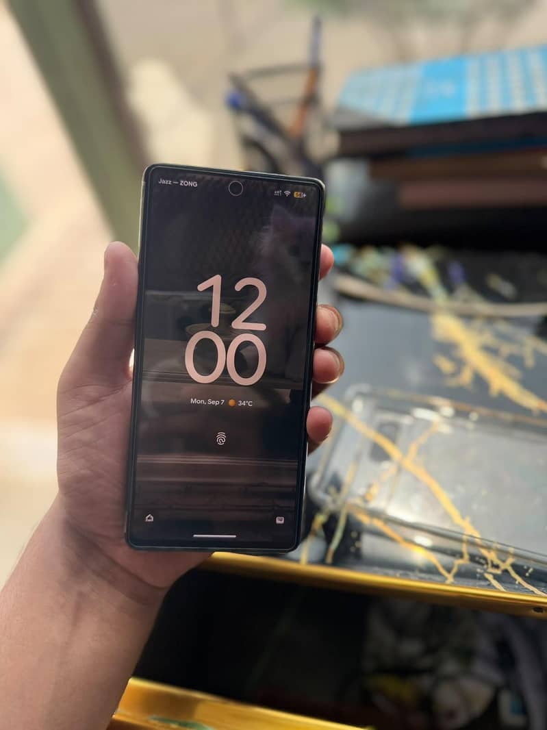 Google Pixel 7 3