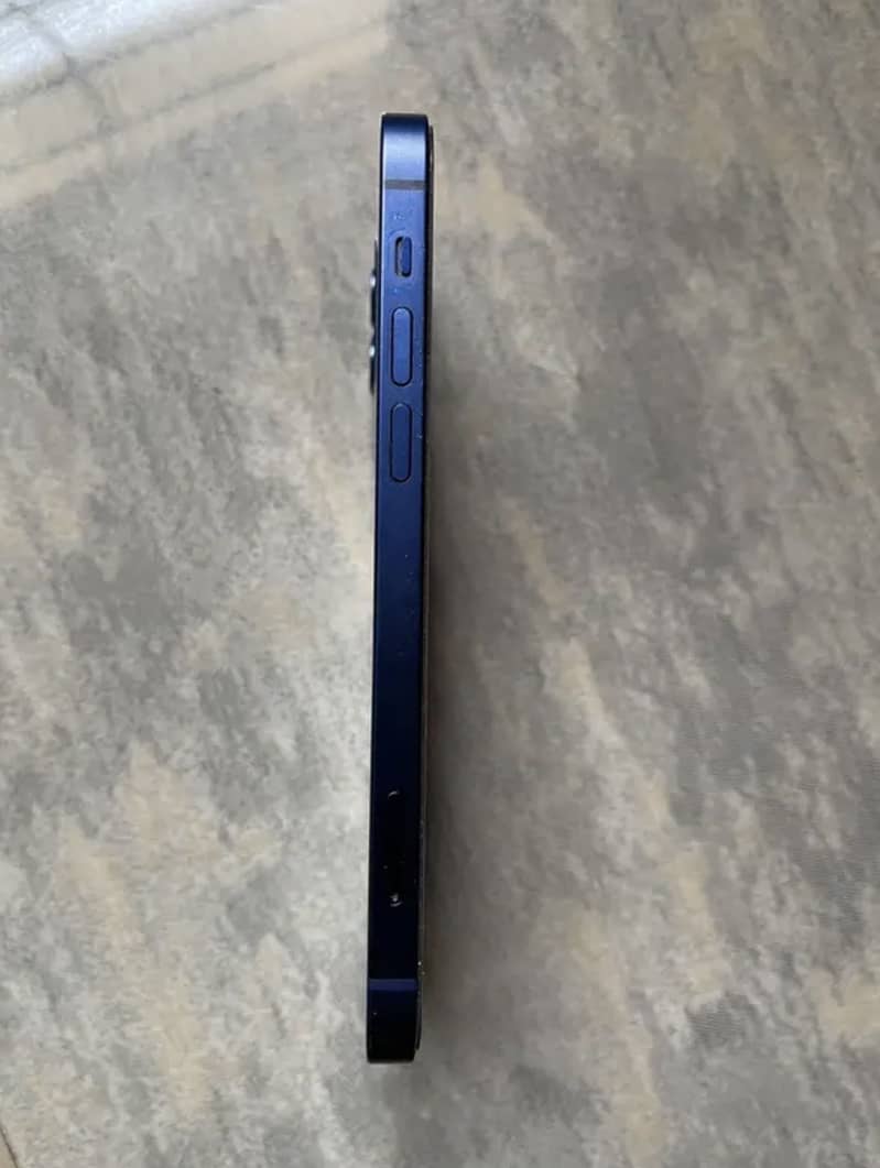 iPhone 12 FU 3