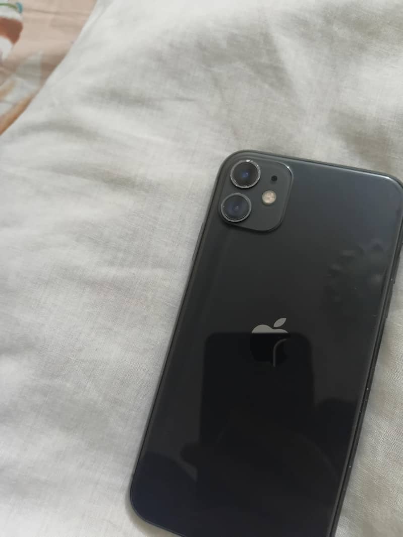 iPhone 11 2