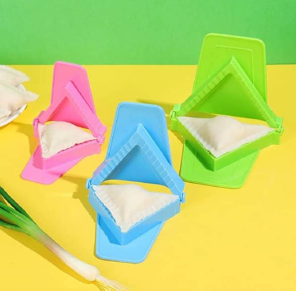 Ezed Triangle Samosa Maker Mould Press-Dumpling Pie Maker- triangle Hinged Mould Press-3pcs Dumplings press Dough, Large Triangle Samosa Maker