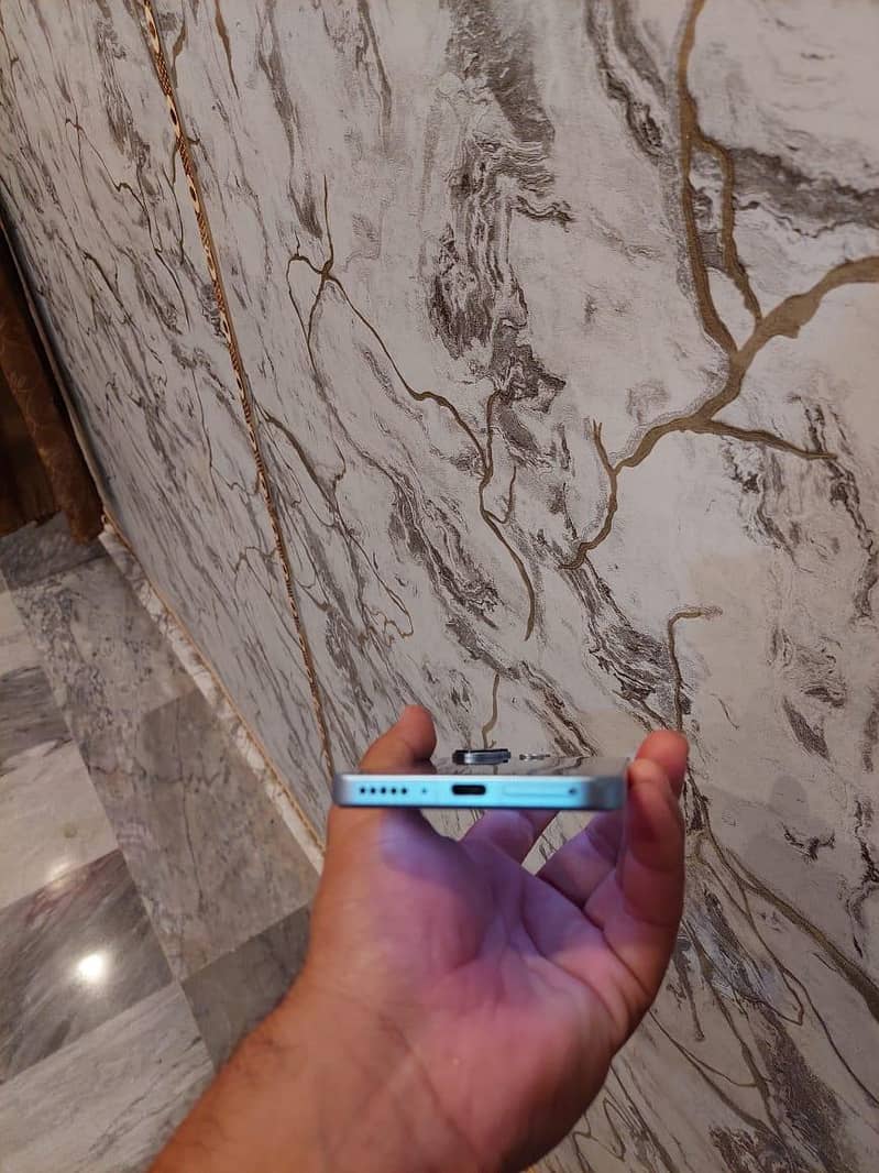 Xiaomi Redmi Note 13 4