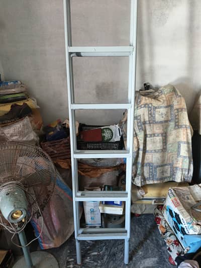 8.9ft. Iron Ladder for Sale! 03058786359 WhatsApp.