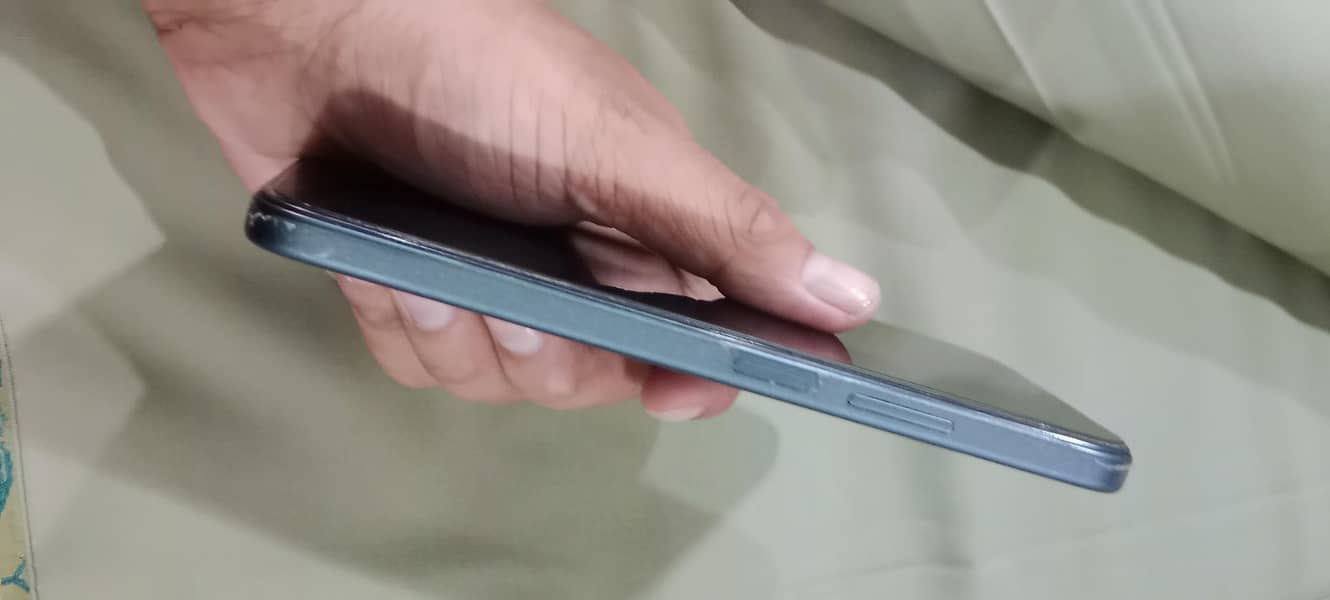 OPPO A6 1