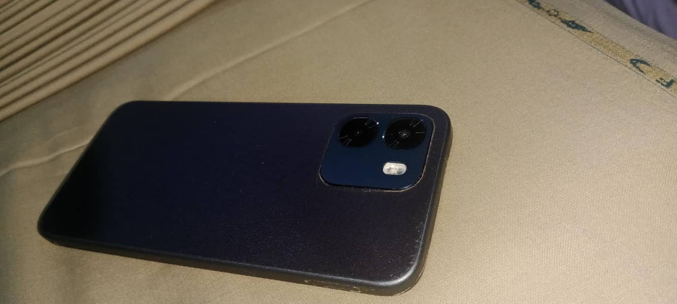 OPPO A6 2