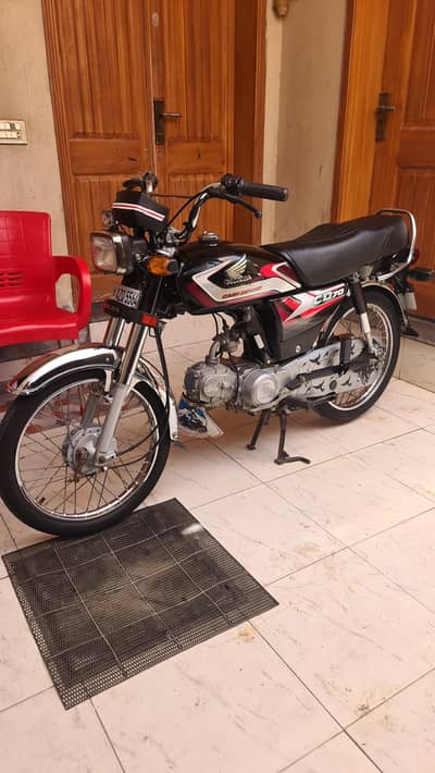 HONDA CD 70 2025