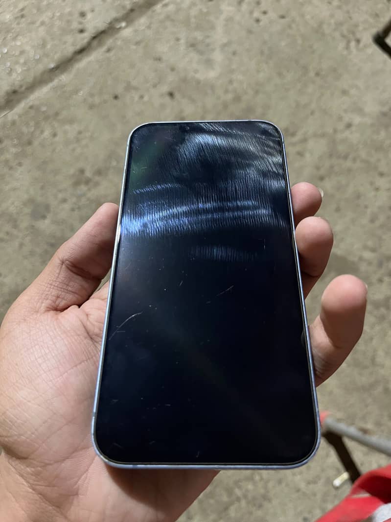 iPhone 14 Plus 1