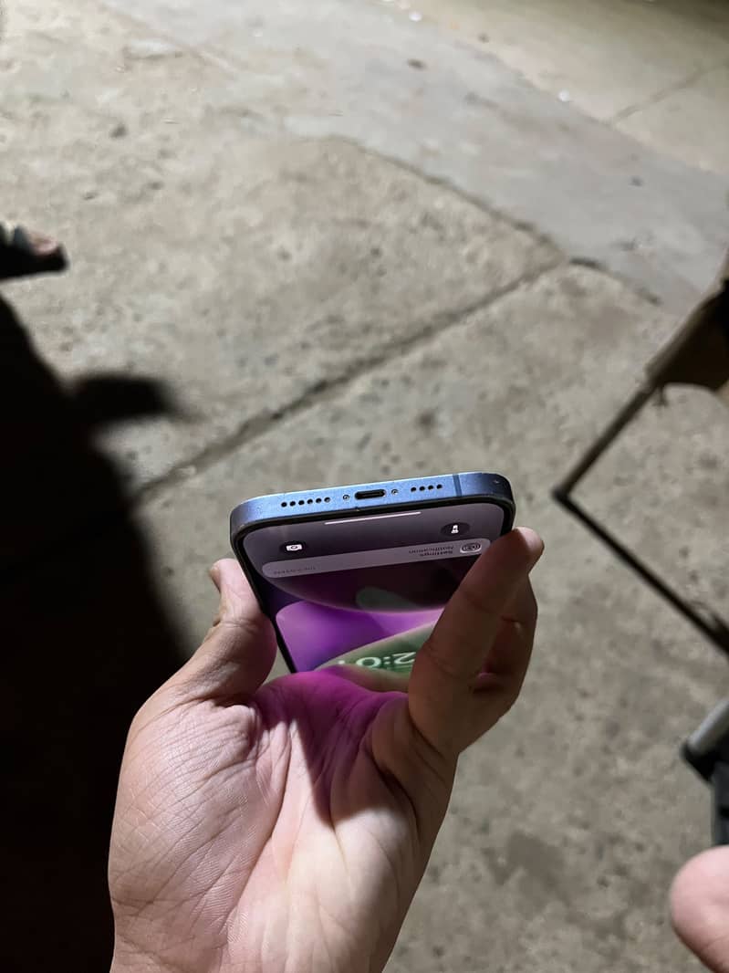 iPhone 14 Plus 2