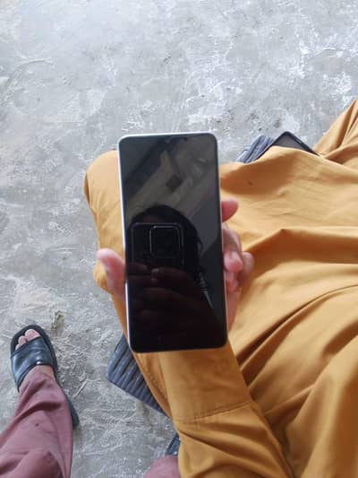 Vivo Y04