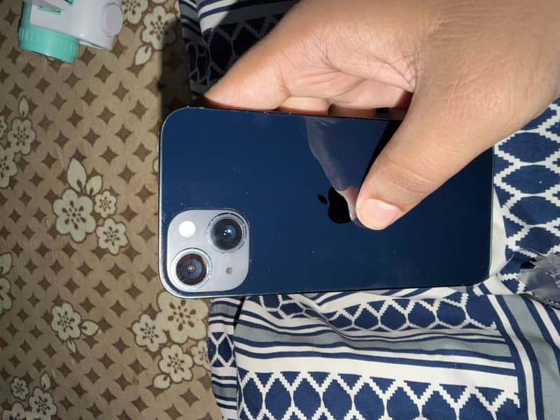 Apple iPhone 14 1