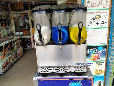 Slush Machine (Brand: Space) 18L x 3 Bowls