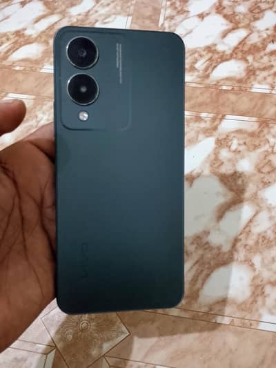 Vivo Y17s