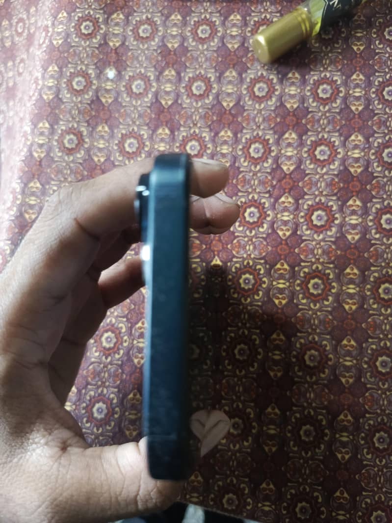 Apple iPhone 14 2