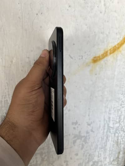 poco c75 8Gb RAM 256Gb- 10/10 Condition with Box & Original Charger