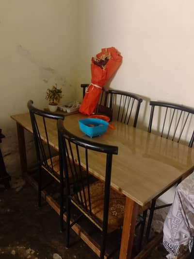 dining table