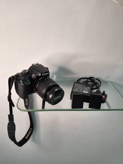 canon camera 4000D