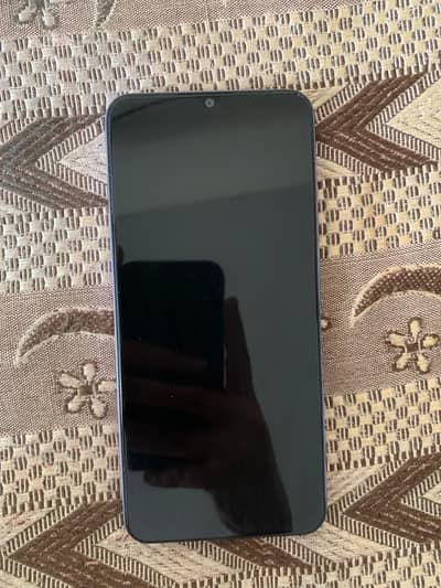 Vivo Y17s (4+4GB RAM, 128GB) - 9/10 Condition