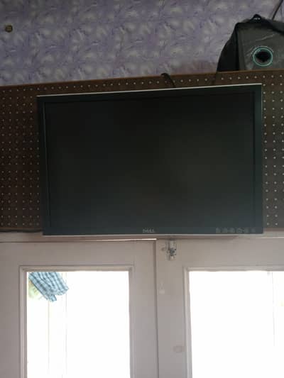 25 inch display