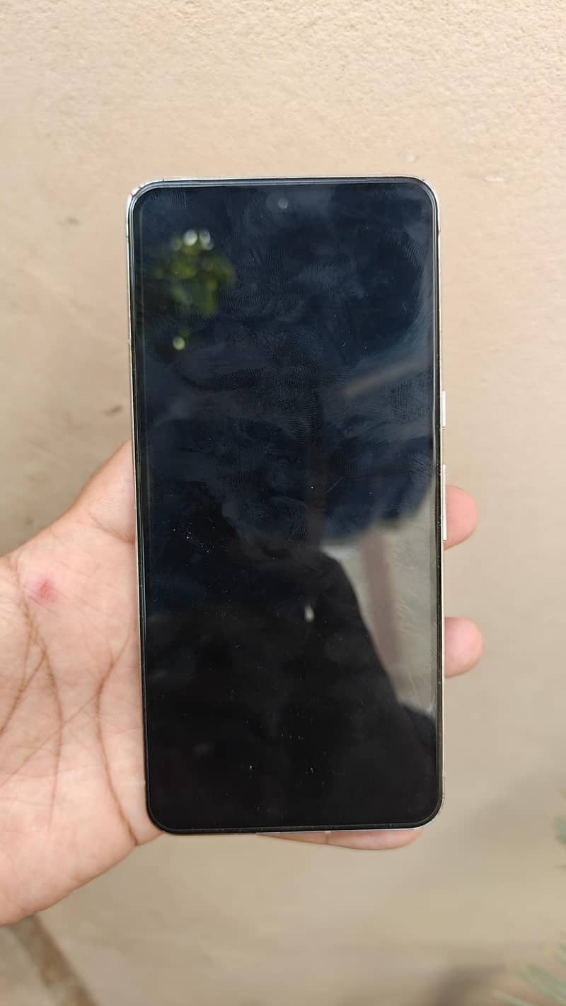 Google Pixel 8 Pro 1